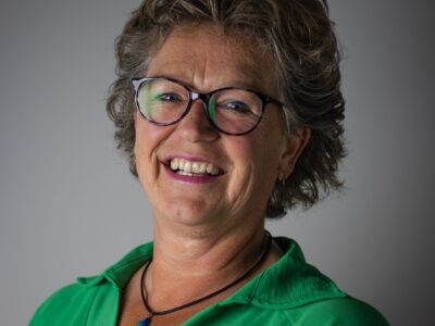 Angelien van der Velden - Westen